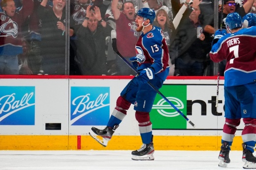 «Ванкувер» — «Колорадо» — 1:4, победный гол Валерия Ничушкина, видео, Ничушкин забил впервые за три месяца в сезоне НХЛ
