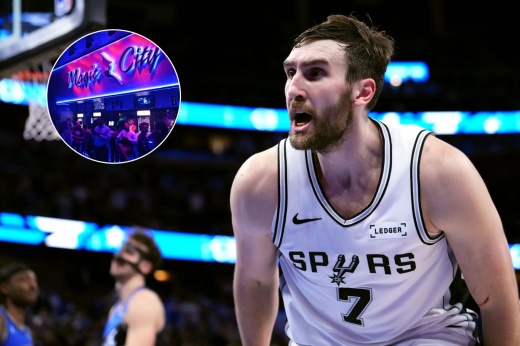 Стриптиз вместо баскетбола? Игрок НБА негодует из-за тематического вечера команды