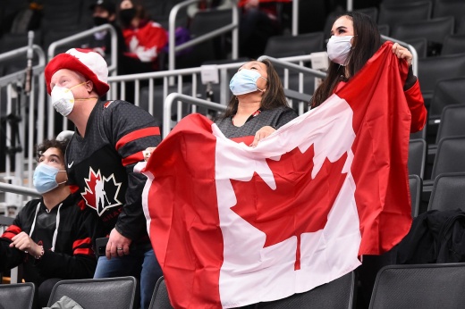 МЧМ по хоккею — 2022 проваливается, почему проходит в августе, почему плохая посещаемость, причины, Канада позорится