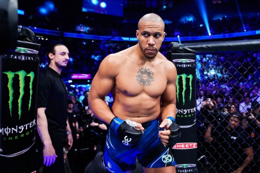 Ган – самый талантливый тяжеловес в UFC. Но французу никогда не стать чемпионом