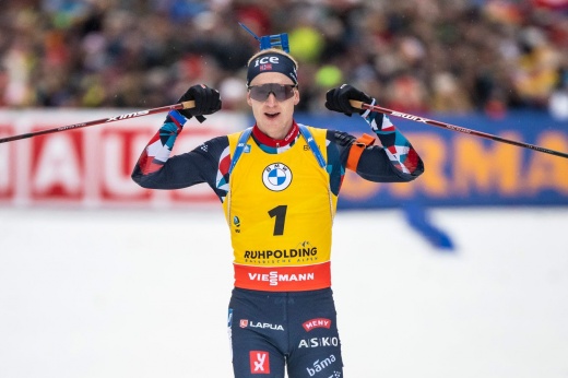 Чемпионат мира — 2023 по биатлону: Йоханнес Бё выиграл спринт, пять норвежцев в топ-6 — обзор гонки