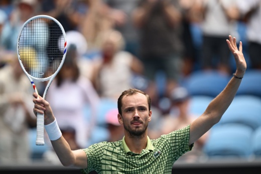 Медведев одержал 90-ю победу на «Шлемах»! Рублёв тоже вышел во второй круг AO