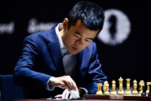 Российскому шахматисту в матче жизни нужно одолеть китайского гения. Кто такой Дин Лижэнь?