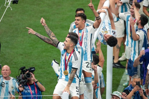 «Забыли о достоинстве». Французы возмущены поступками игроков Аргентины после финала ЧМ