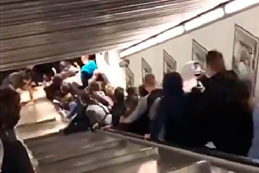 Ужас в Риме. Более 30 человек серьёзно пострадали в метро и в фанатских стычках