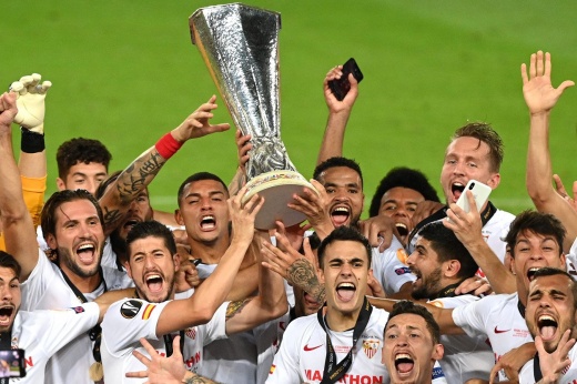 «Айнтрахт» — «Рейнджерс»: прямая трансляция финала Лиги Европы, 18 мая 2022 года, онлайн-трансляция