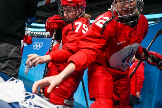 Россия — Канада — 1:6 — видео, голы, обзор матча женского хоккейного турнира Олимпиады-2022 в Пекине, маски