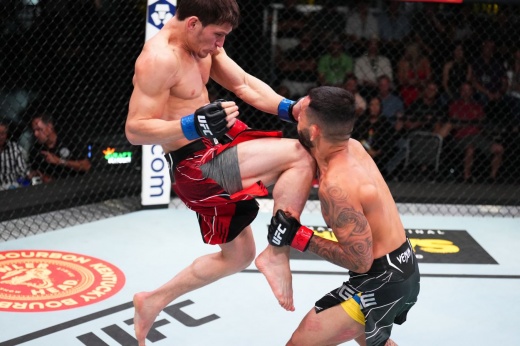 UFC 275: Иржи Прохазка – Гловер Тейшейра, поражение Прохазки от Абдул-Керима Эдилова, видео