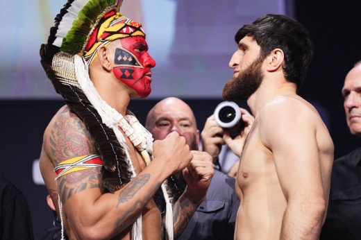 Перейра «дешевеет», Анкалаев набивает цену. Всё о гонорарах главных звёзд UFC 320