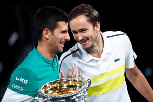 Финал Australian Open — 2022: сколько денег получили Медведев и Надаль за турнир «Большого шлема», призовые теннисистов