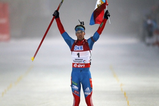 Эдуард Латыпов вырвал у норвежца Кристиансена серебро в гонке преследования на этапе Кубка мира во Франции