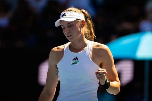 Победа Елены Рыбакиной на Australian Open — 2023: выиграла битву чемпионок ТБШ у Елены Остапенко и вышла в полуфинал