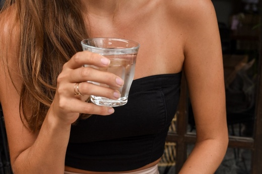 Что будет с организмом, если каждый день выпивать по 2 литра воды?