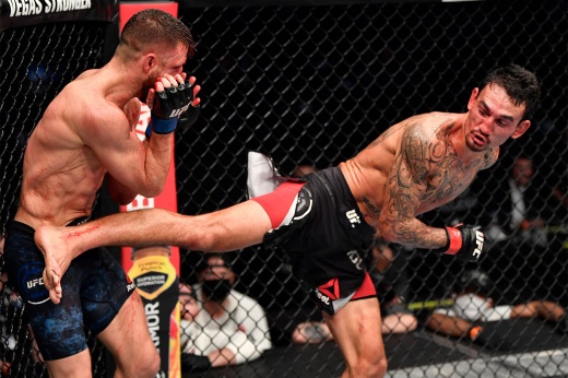 UFC 220: Келвин Каттар нокаутировал Шейна Бургоса в начале третьего раунда