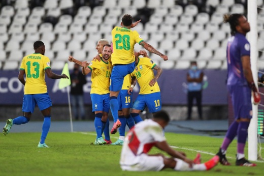 Неймар расплакался после крупной победы Бразилии. Что на него нашло?