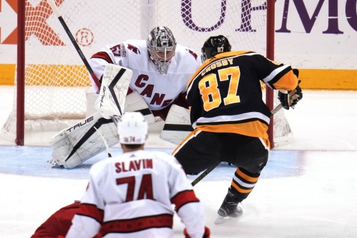 Малкин вышел на второе место среди российских бомбардиров в истории НХЛ, «Питтсбург» потерпел четвёртое поражение подряд