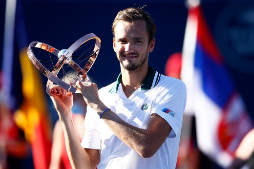 Четвёртый «Мастерс» Медведева! Даниил в Торонто разобрался с самым высоким теннисистом