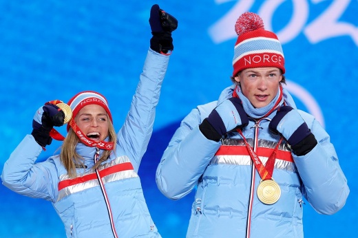 Нереальный рекорд Норвегии на Олимпийских играх. Кто добывал золото, кроме Бё и Клебо?