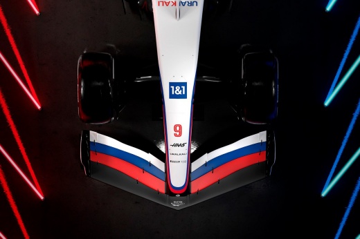 Презентация болида «Астон Мартин» AMR22 на сезон-2022 Формулы-1 — фото машины, главные заявления