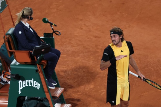 Судейские скандалы, изменившие теннис. От походов Циципаса в туалет до коучинга Серены