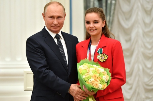 Как выступление сестёр Авериных на Олимпиаде вызвало грандиозный скандал — почему Россия осталась без золота?