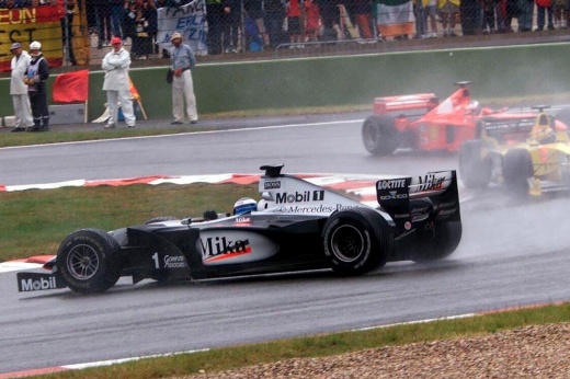 Hakkinen broke through from 14th place, Schumacher flew in the rain.  France-99 is the top stage of F-1!