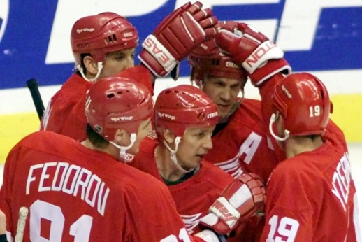 От Горди Хоу до «Русской пятёрки». 10 самых известных звеньев в истории НХЛ