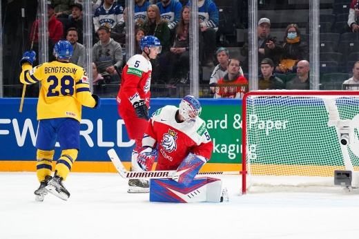 Сборная Чехии отчислила игрока с чемпионата мира по хоккею — 2022, что случилось, Симон, Гронек