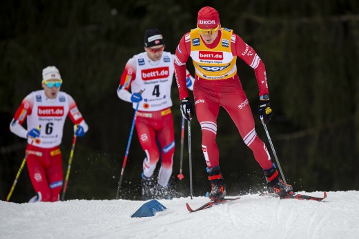 Норвежский лыжник умышленно сбил Большунова, чтобы победил Клебо. Это просто возмутительно