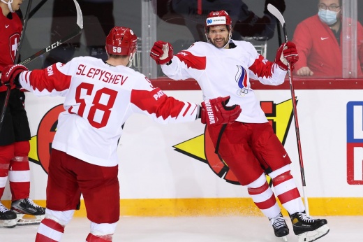 Конфликт Есмантовича и Толчинского влияет на сборную России по хоккею перед Олимпиадой