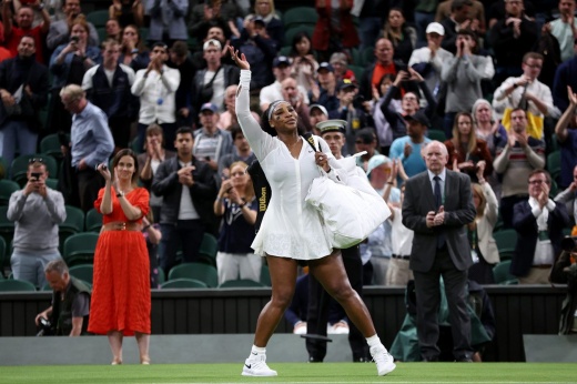 Серена Уильямс набросилась на судью после поражения от Ким Клейстерс в полуфинале US Open — 2009