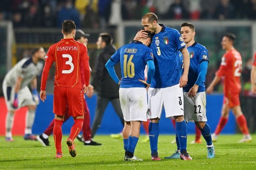 Сборная Италии может попасть на ЧМ-2022! Пойдут ли в ФИФА ещё на один бан?