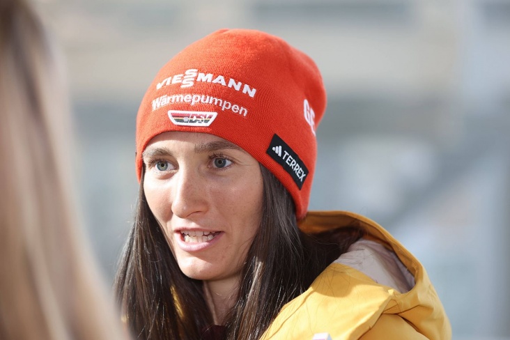 Юлиане Фрювирт