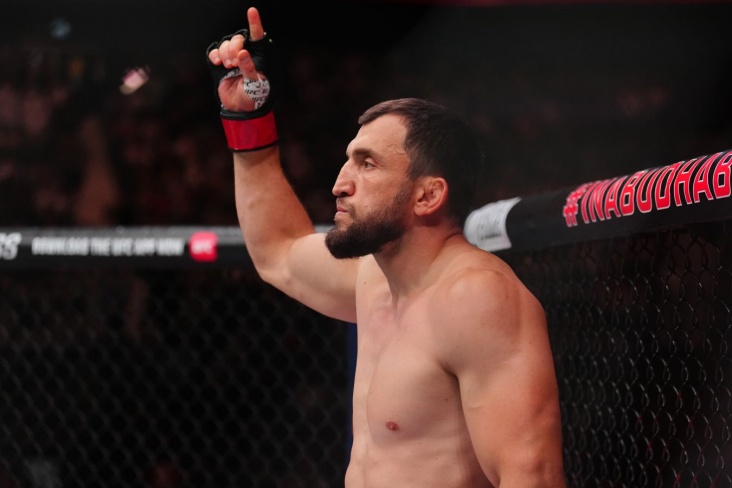 Салихов нокаутом проиграл Медичу на турнире UFC Fight Night 264