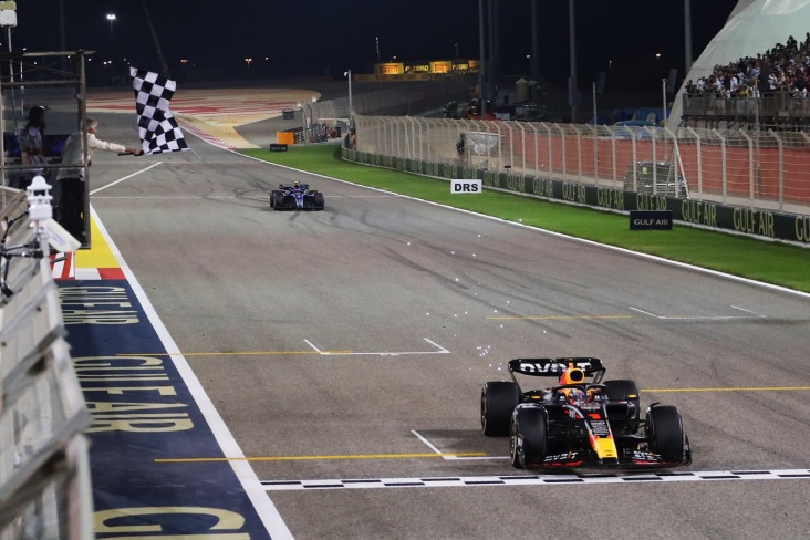 Макс Ферстаппен выиграл Гран-при Бахрейна