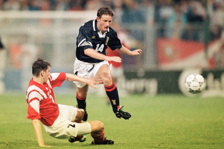 На ЧЕ-1992 сборная СНГ проиграла пьяным шотландцам