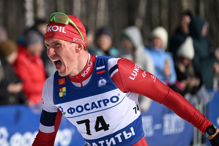 Александр Большунов Александр Большунов