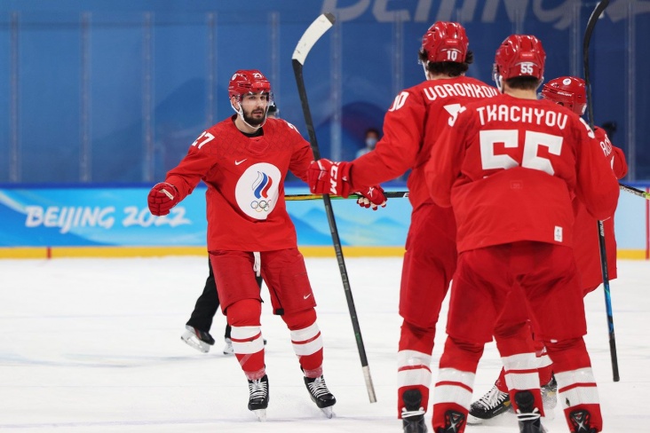 Сборная России по хоккею вышла в полуфинал