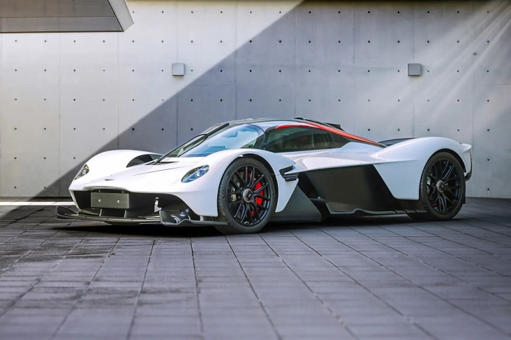 Aston Martin Valkyrie