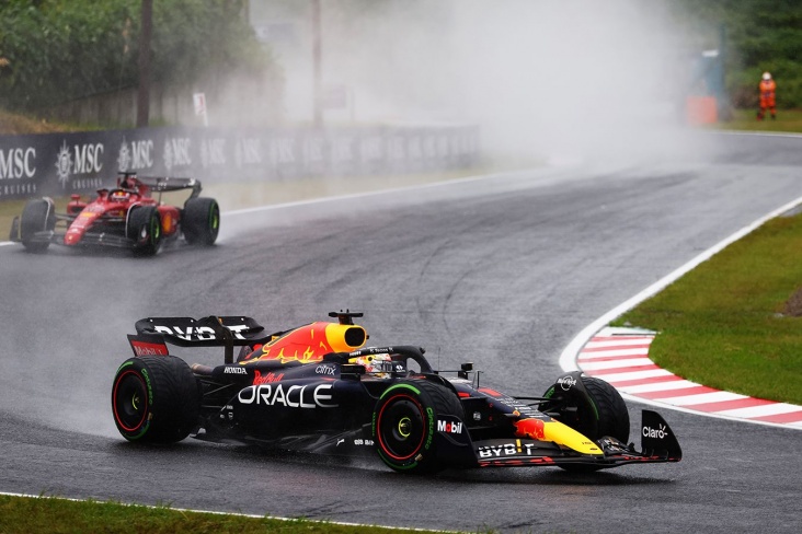 Макс Ферстаппен выиграп Гран-при Японии