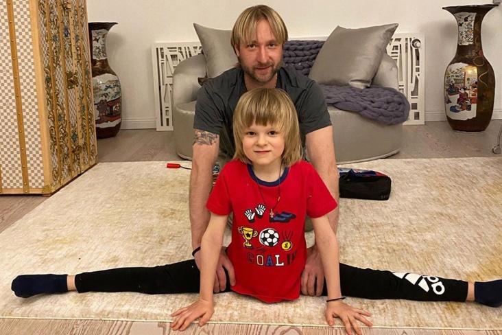 Плющенко воспитывает семилетнего сына