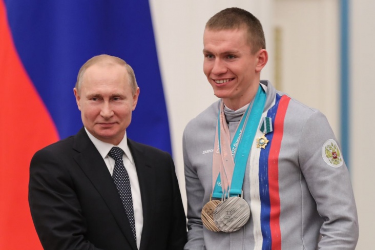 Владимир Путин и Александр Большунов Владимир Путин и Александр Большунов