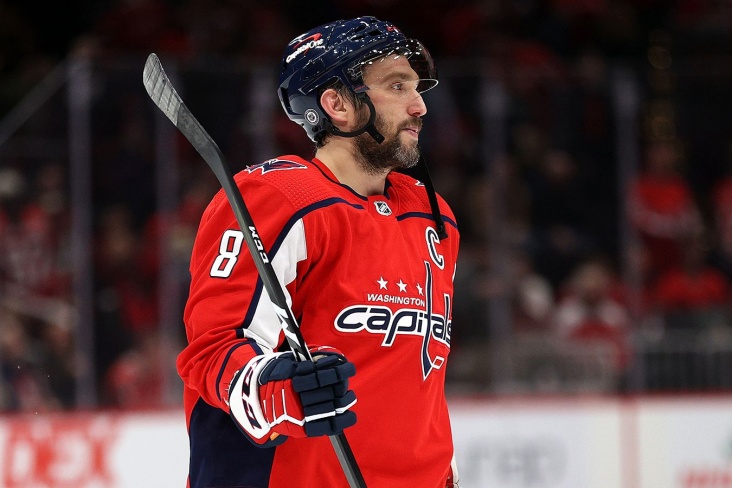 1000-j-gol-ovechkina-v-nhl-ne-spas-vashington-ot-porazheniya-v-matche-s-kolorado_17742065412056466828.jpg