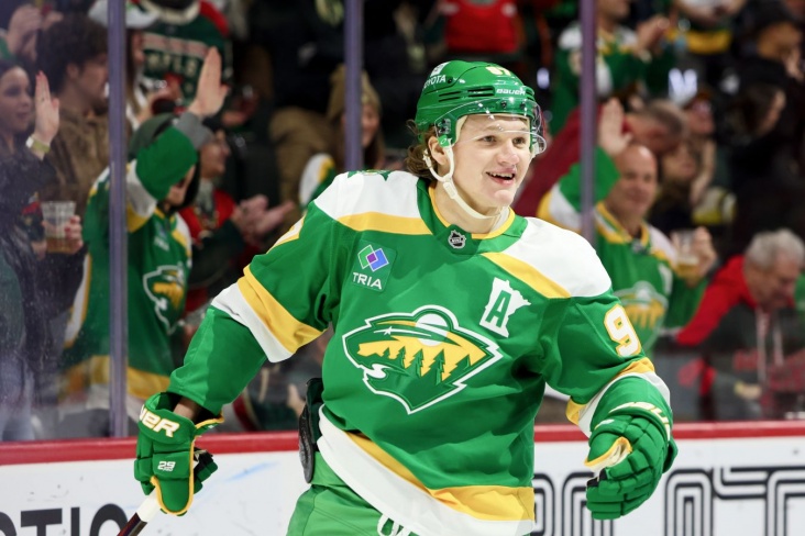 «Каролина» могла перехватить Карпизова у «Миннесоты»