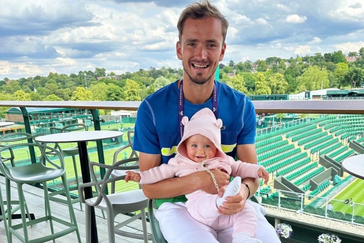 Как дочь Медведева болеет за папу на US Open