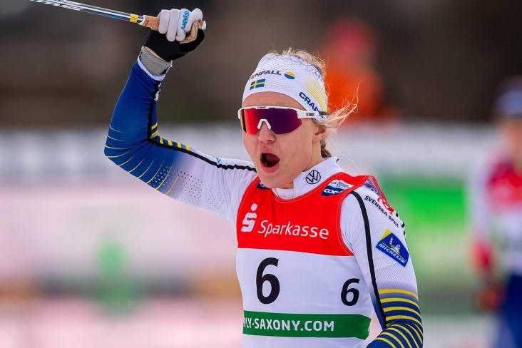 Шведские лыжники провели гонку во время пандемии