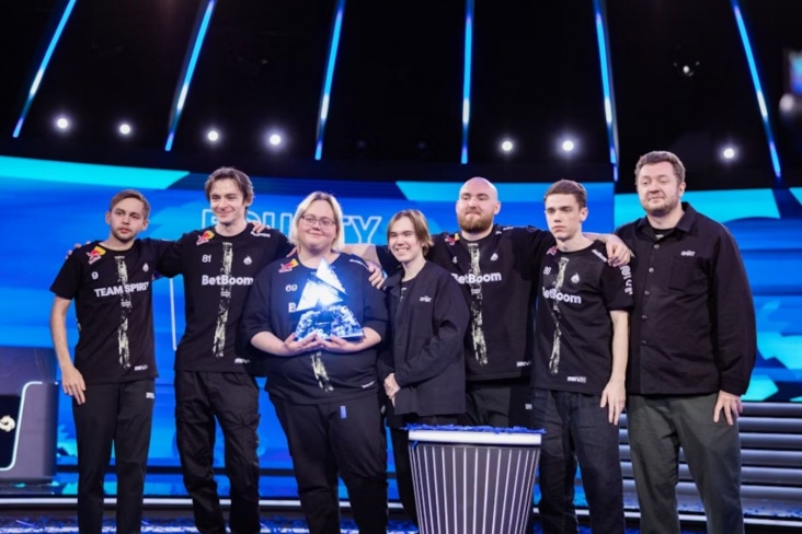 Team Spirit заняла первое место в официальном рейтинге команд по CS2 от ...