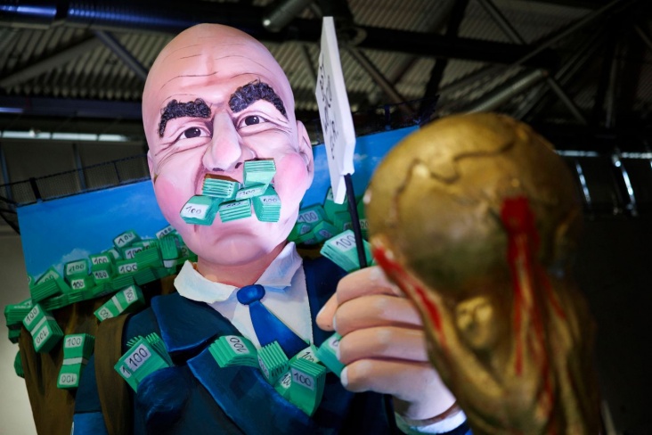 Президент ФИФА «подарил» чемпионат мира саудовцам