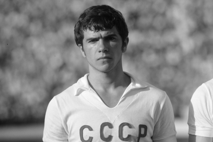 На 80-м году жизни скончался экс-футболист сборной СССР Владимир Мунтян