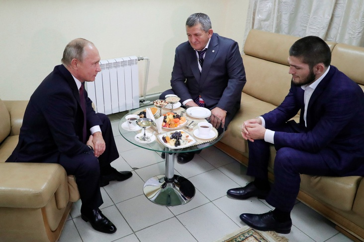 Менеджер Нурмагомедова: Путин пообещал Хабибу, что